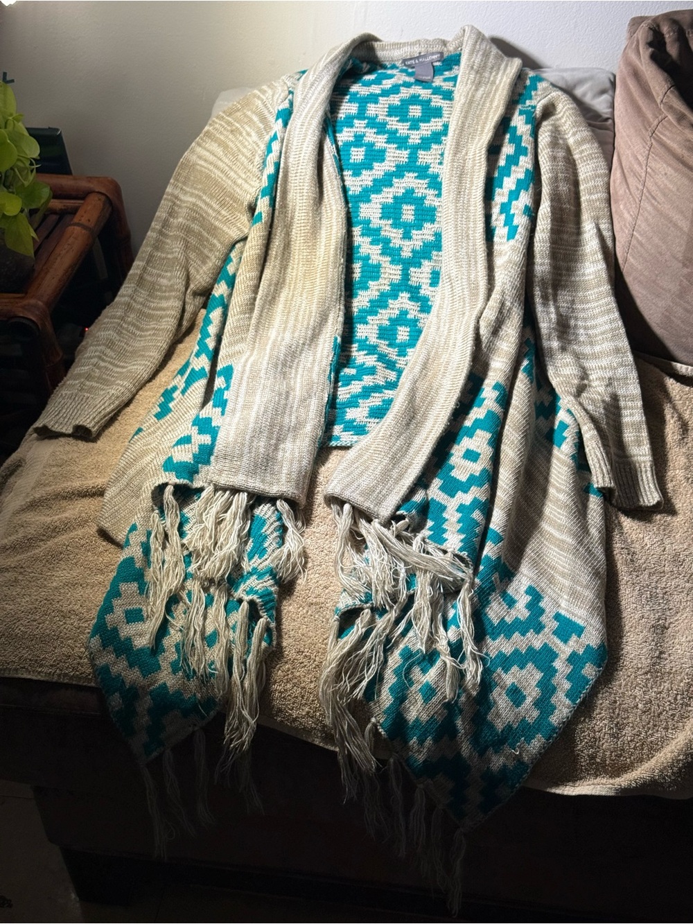 Cozy Fringe-Trim Open Cardigan in Cream and Teal